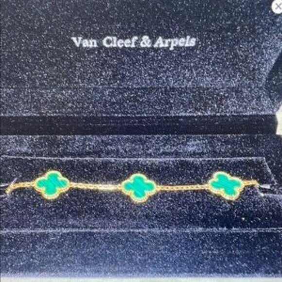 Van Cleef & Arpels Motif Bracelet - Picture 1 of 3